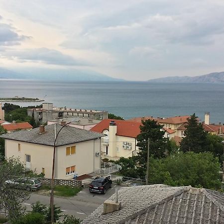 Apartments Lavarin ノヴィ・ヴィノドロスキー エクステリア 写真